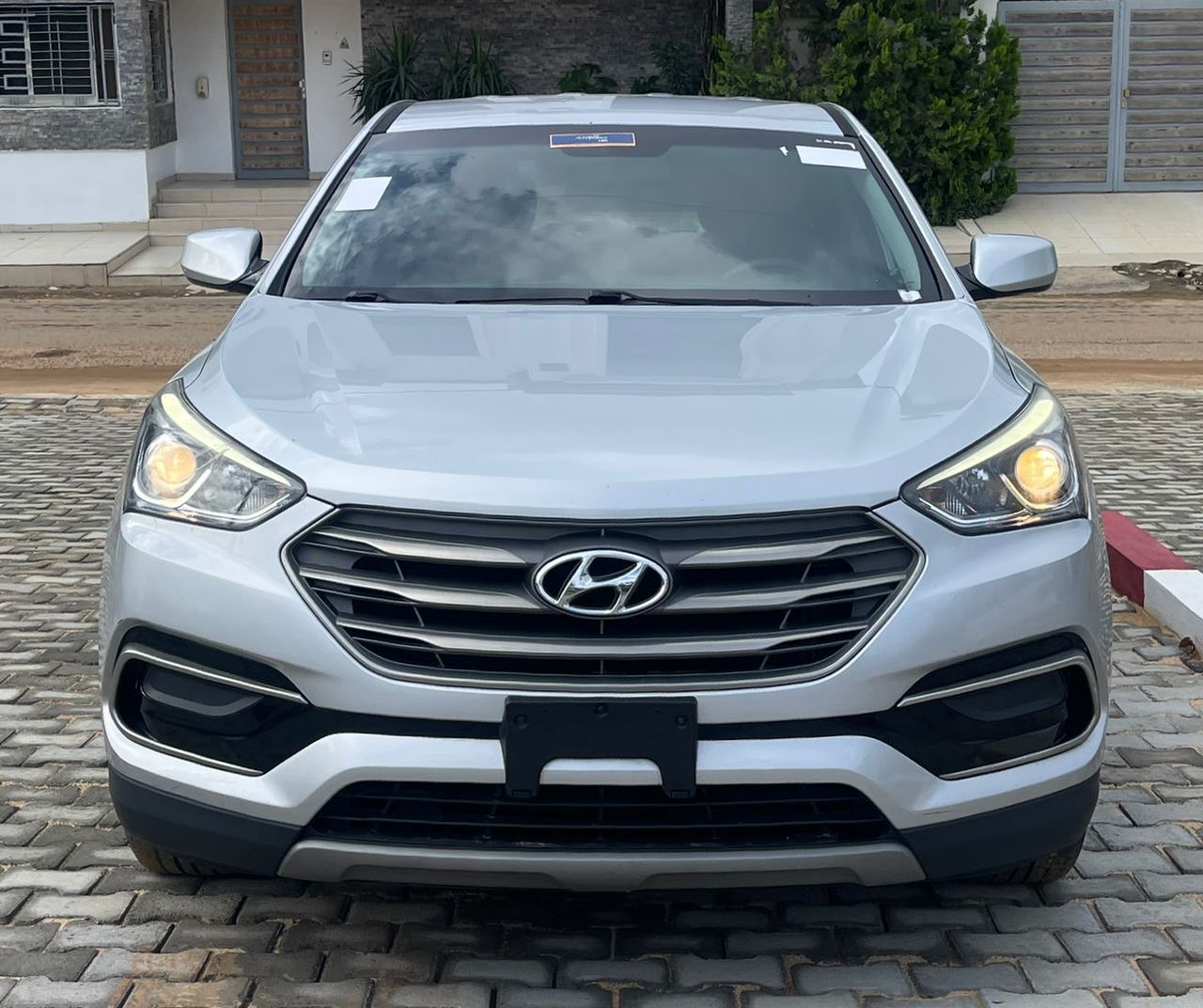 HYUNDAI SANTAFE SPORT