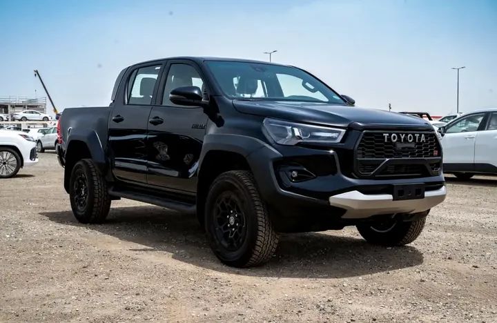 Toyota Hilux GR Sport 2.8L – 2025